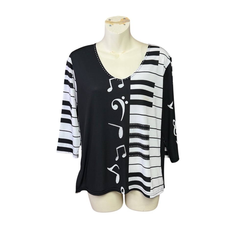 Valentina Musical  Note Black and White Women's 3/4 Sleeve Top size  small